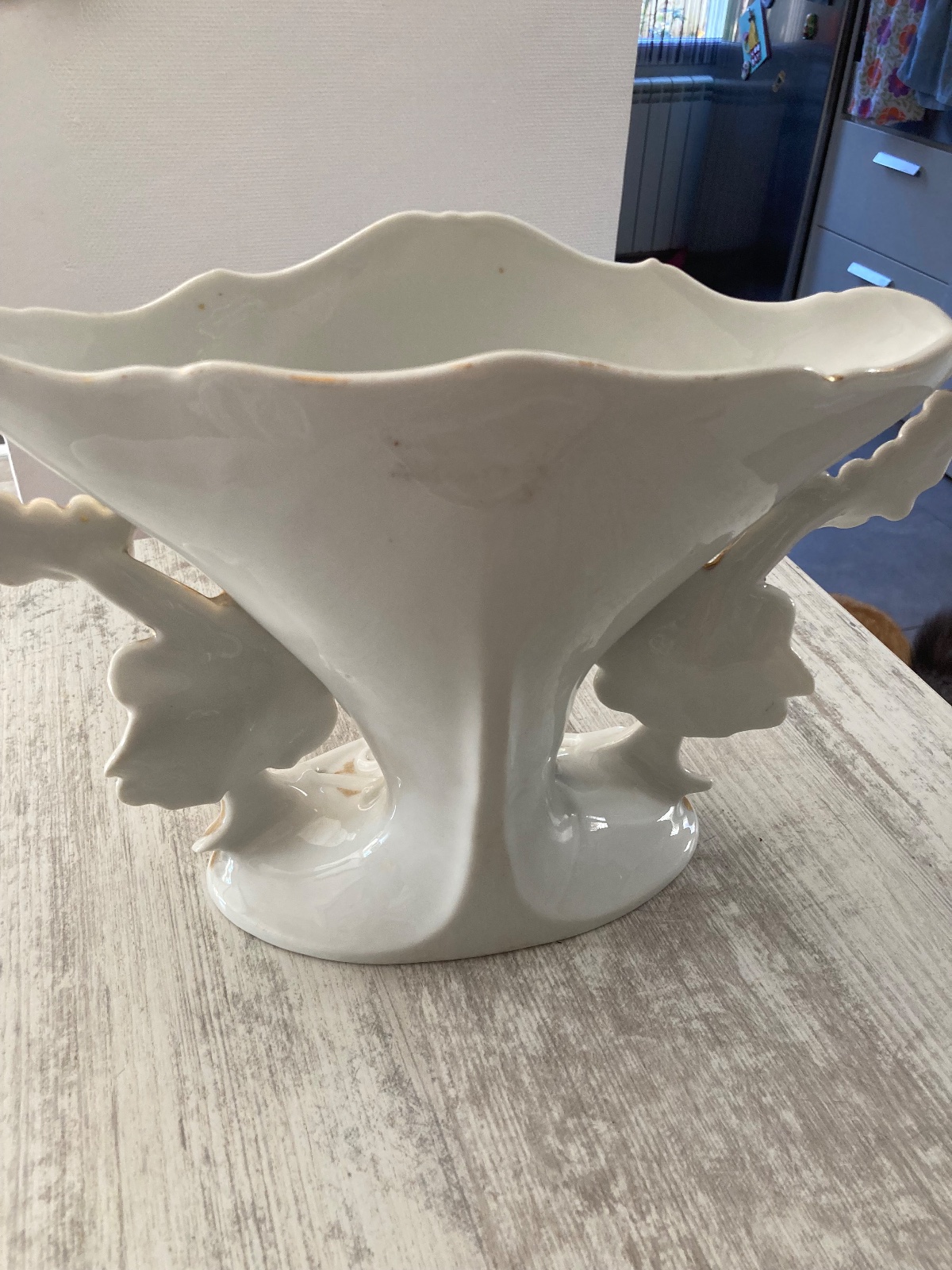 Vase ancien porcelaine de Paris / grand modele rose à fleurs  meuble vintage relooke en bois massif