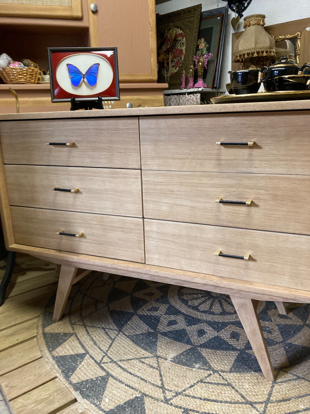 Petite enfilade / commode ligne scandinave pieds compas  meuble vintage relooke en bois massif