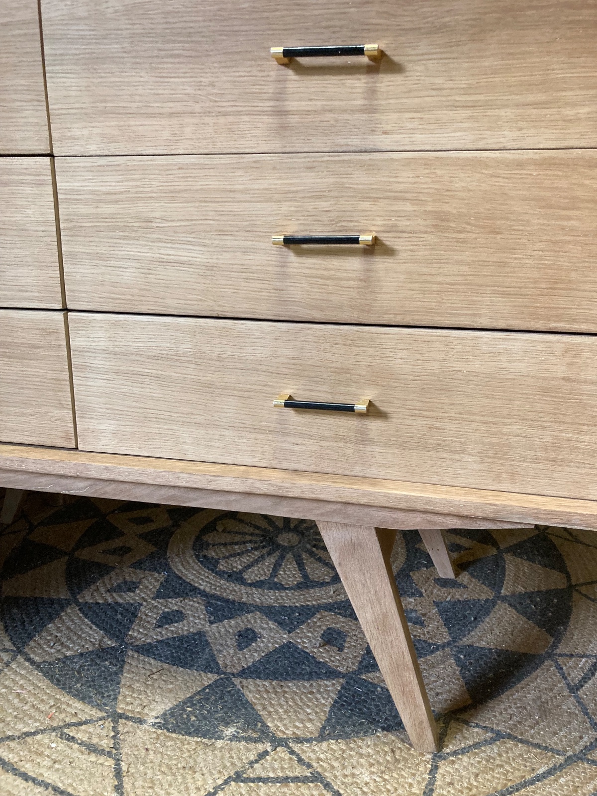 Petite enfilade / commode ligne scandinave pieds compas  meuble vintage relooke en bois massif