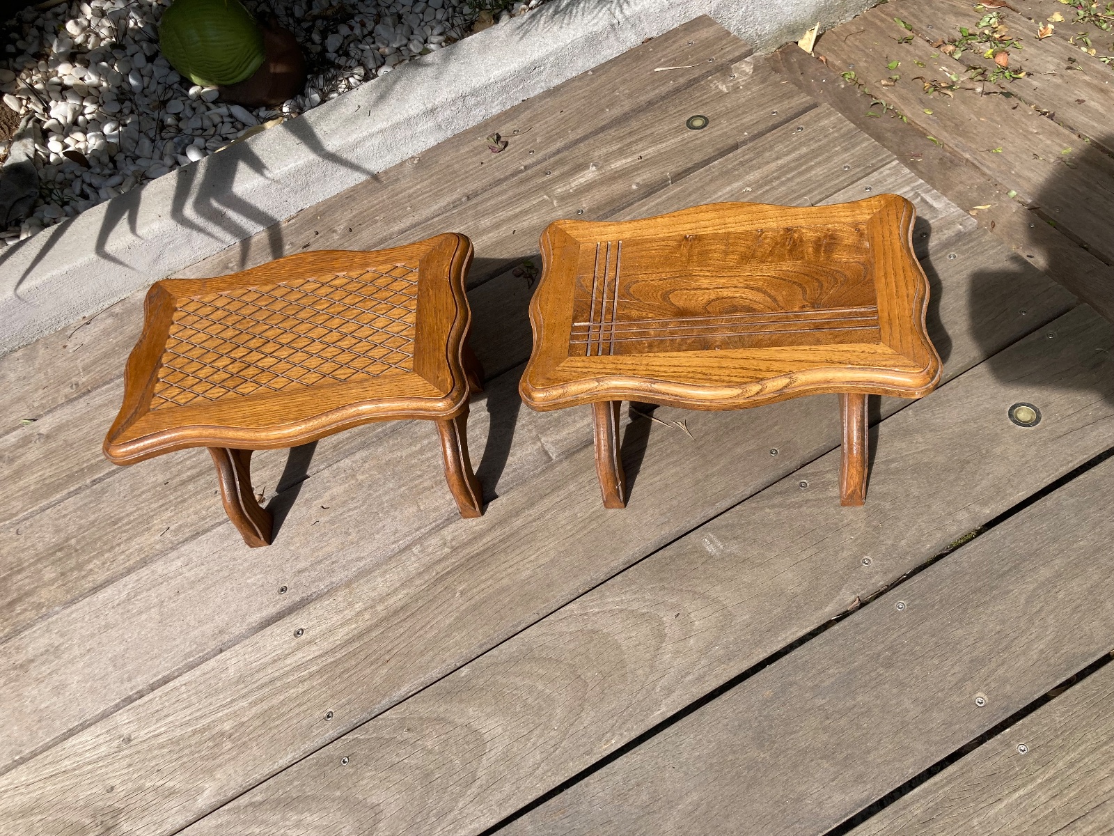Lot de 2 tabourets chene jolie ment sculptés  meuble vintage relooke en bois massif