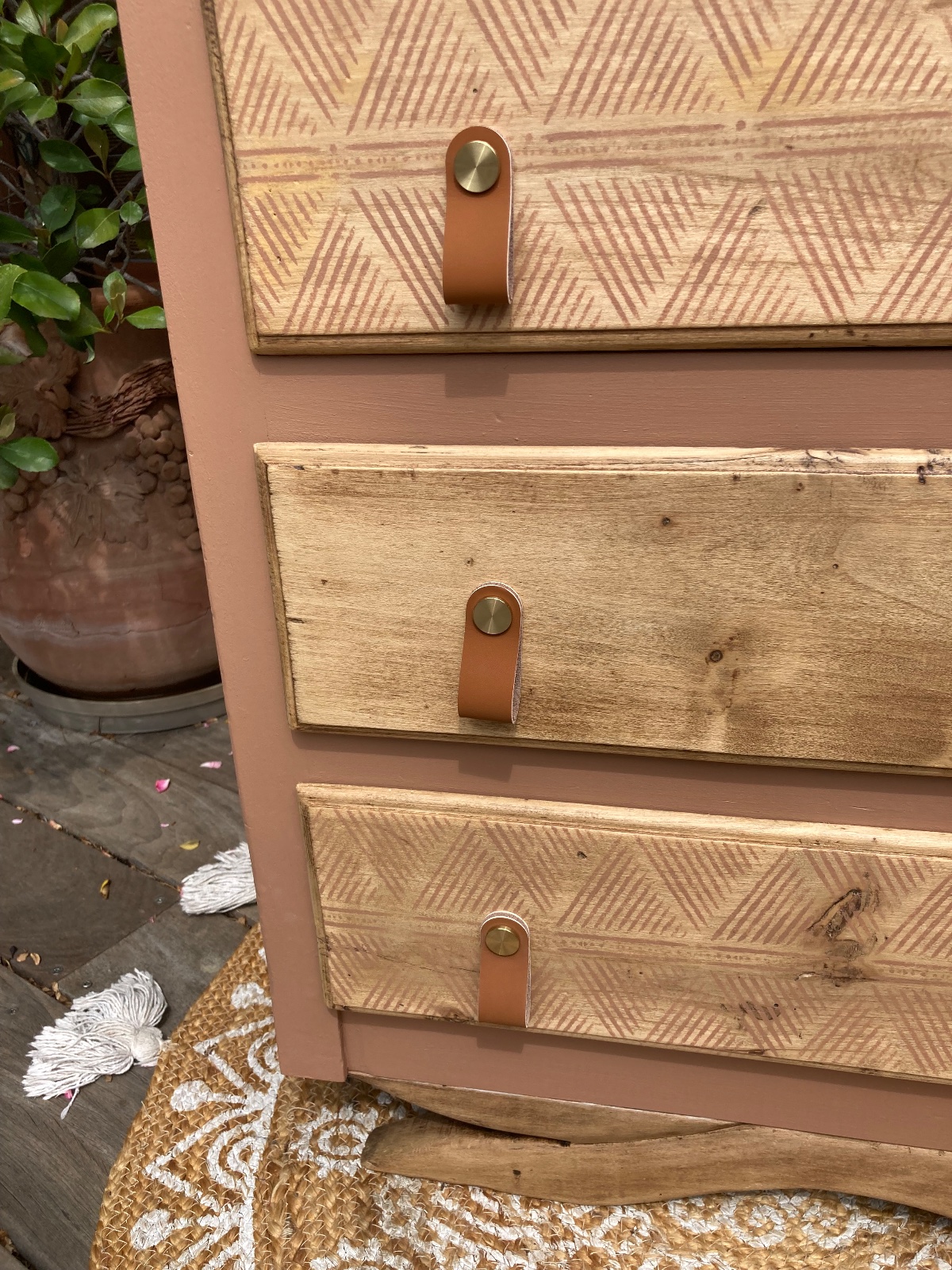 Commode pied moustache ART DÉCO relookee boheme meuble vintage relooke en bois massif