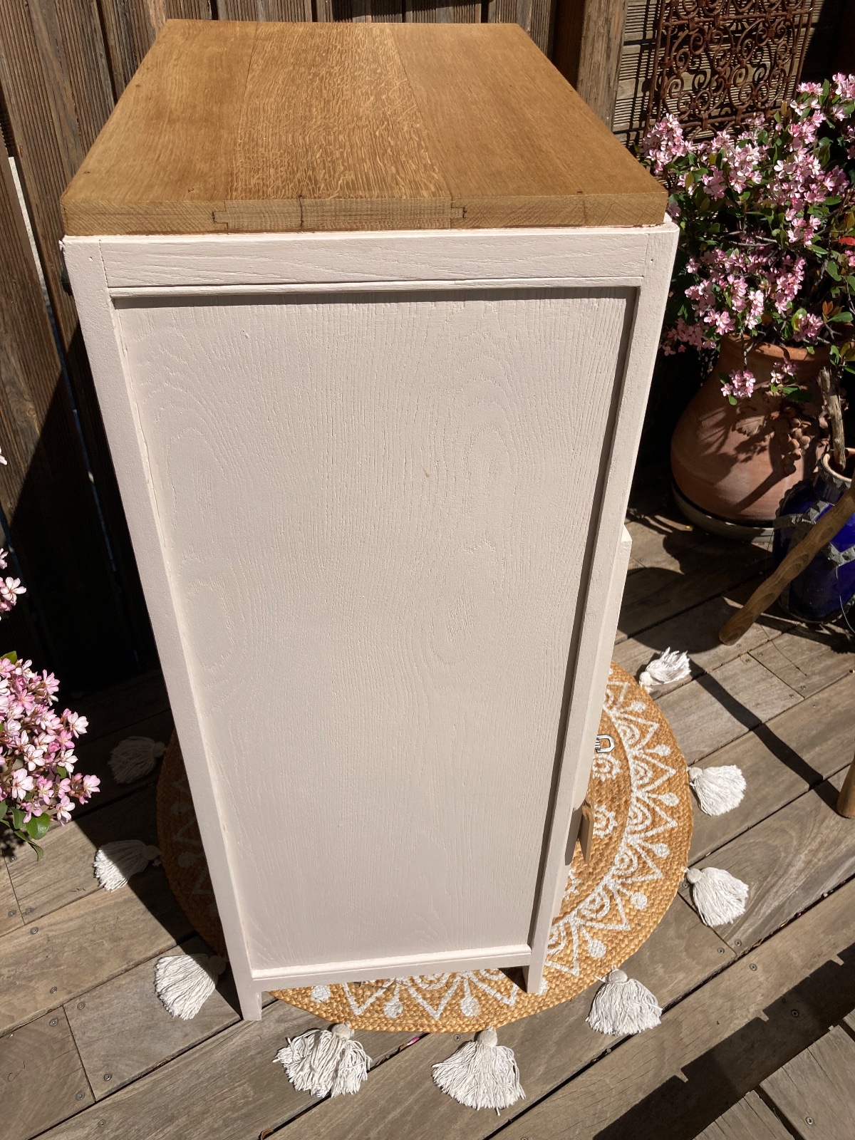 Buffet confiturier ART DÉCO beige/moulures ou petite armoire  meuble vintage relooke en bois massif