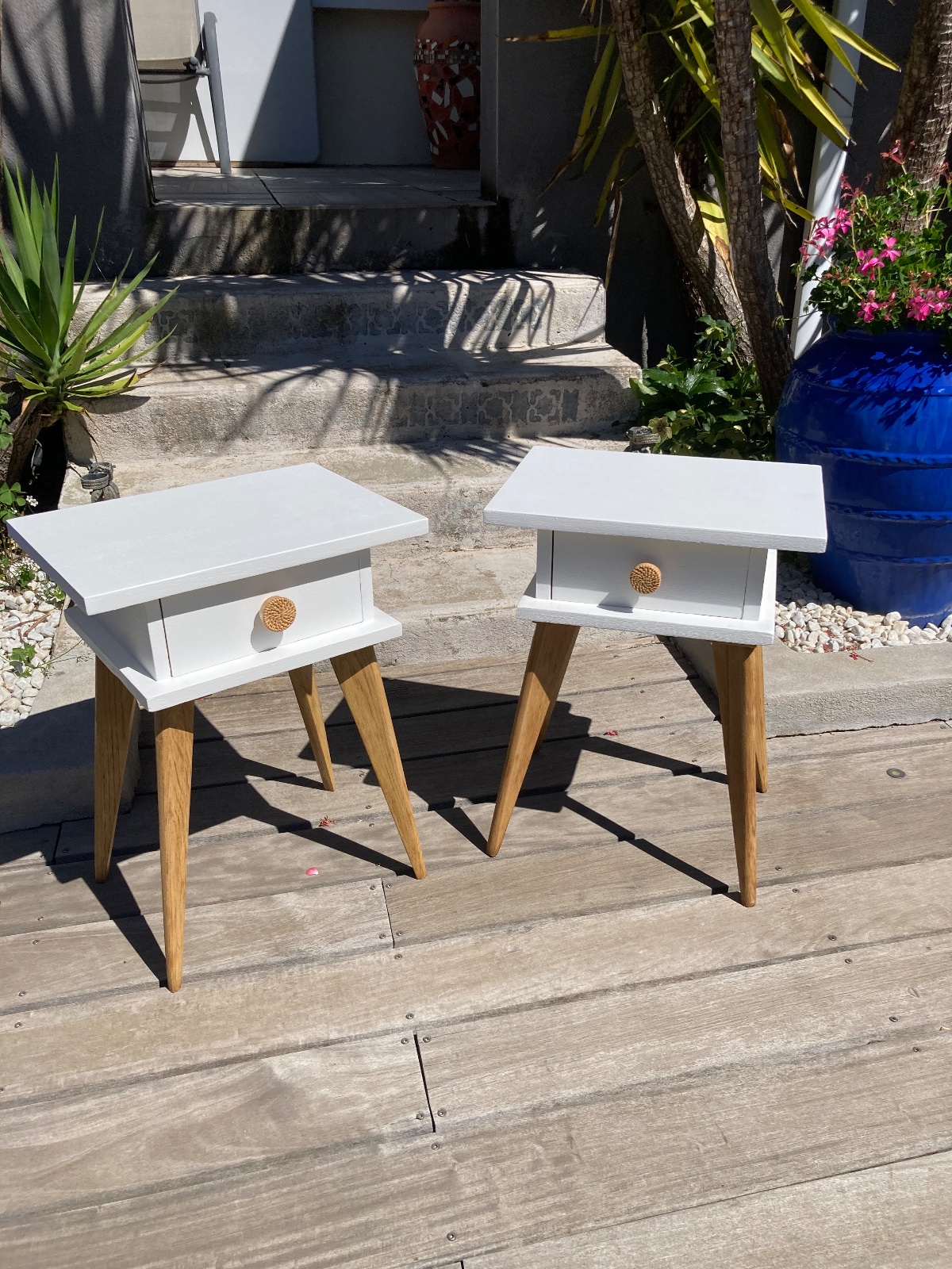 Incroyable duo de chevets vintage pieds compas XL meuble vintage relooke en bois massif